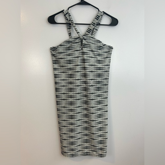 Athleta Kiki Printed Swim Halter Striped Dress Size Medium - Picture 3 of 12